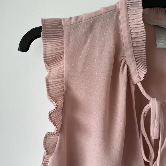 H&M Peach Blouse w beautiful ruffle detail - Picture 4 of 6